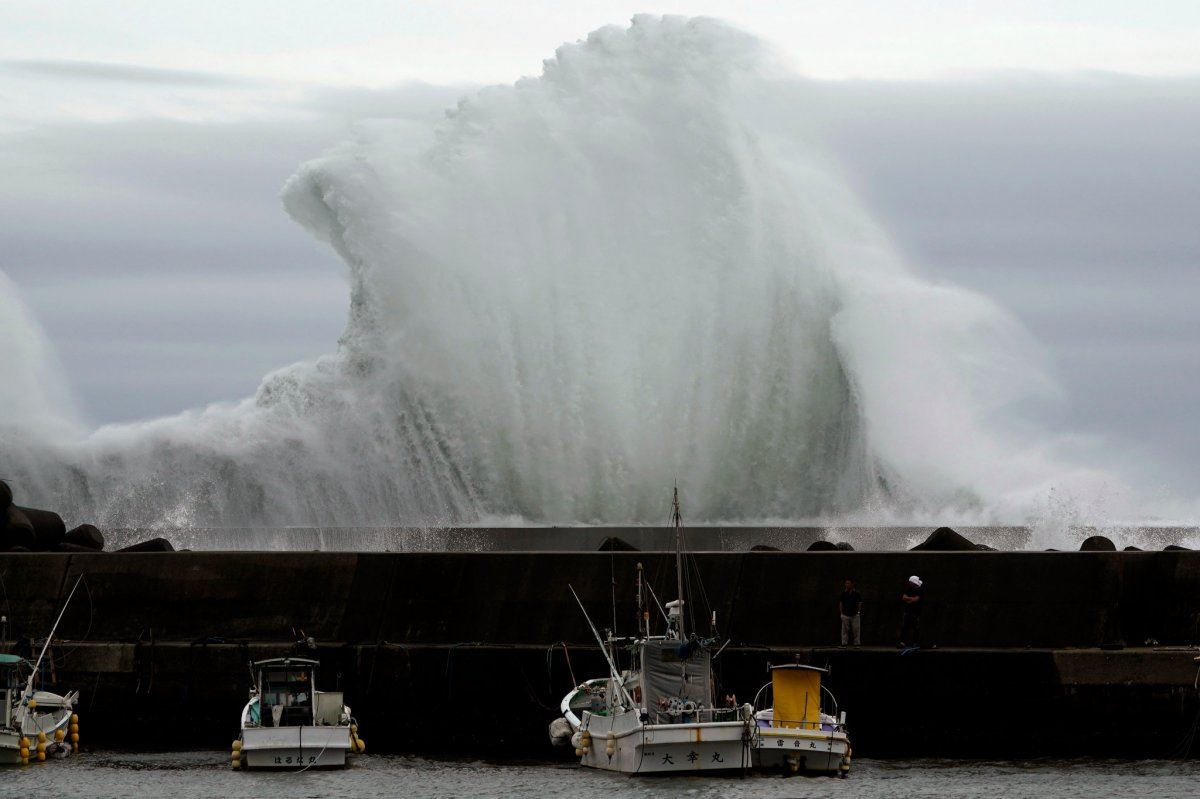 Japan to generate electricity from typhoons