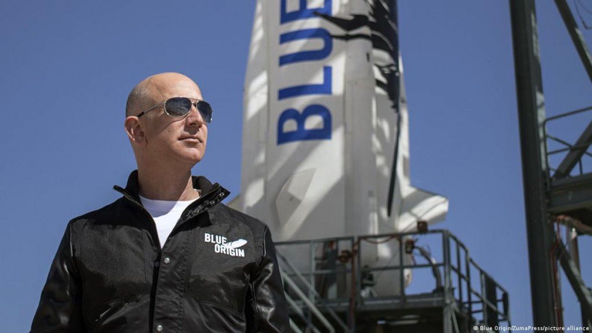 Jeff Bezos to build space station in orbit