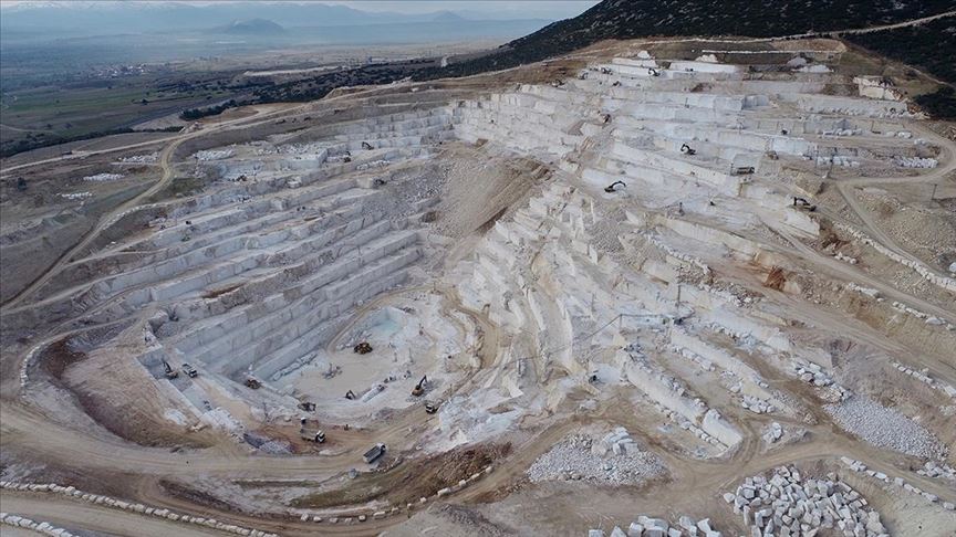 Bazı illerdeki maden sahaları ihaleye çıkarılacak