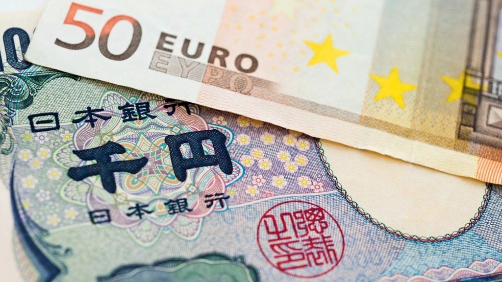 Japon Yeni, Euro karşısında 7 yılın en büyük değer kaybını yaşadı