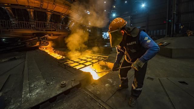 US weekly steel production increased compared to the previous week