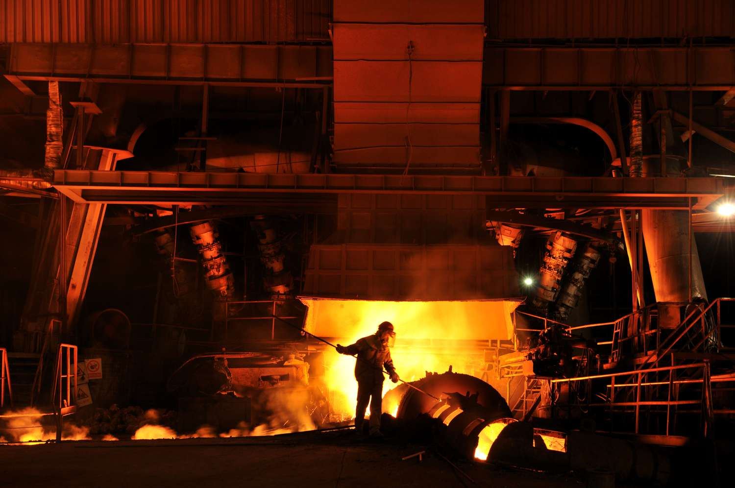 Vietnam's steel production and sales decreased