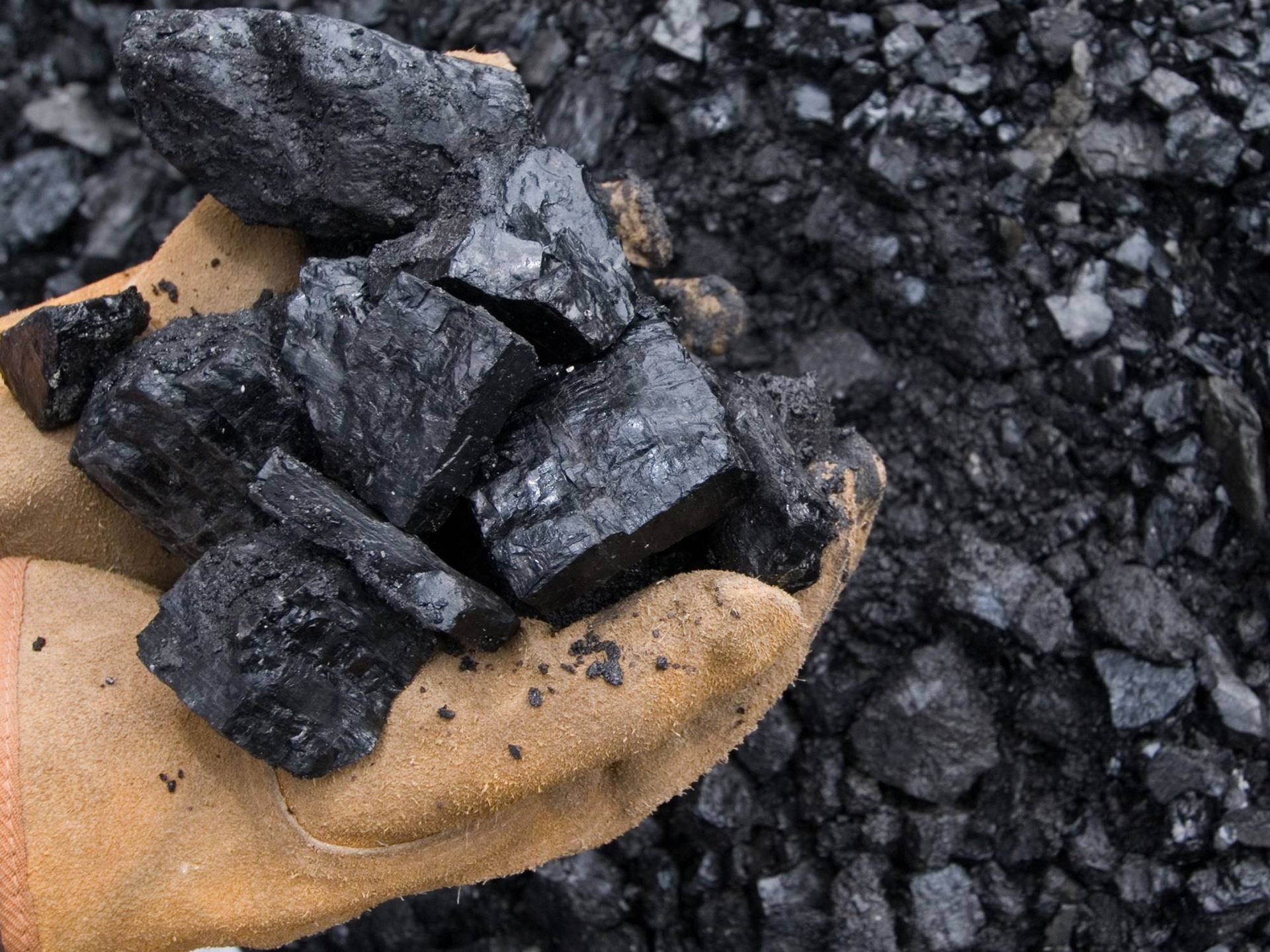 High coking coal prices provide glimpse into steelmaking's future | McKinsey