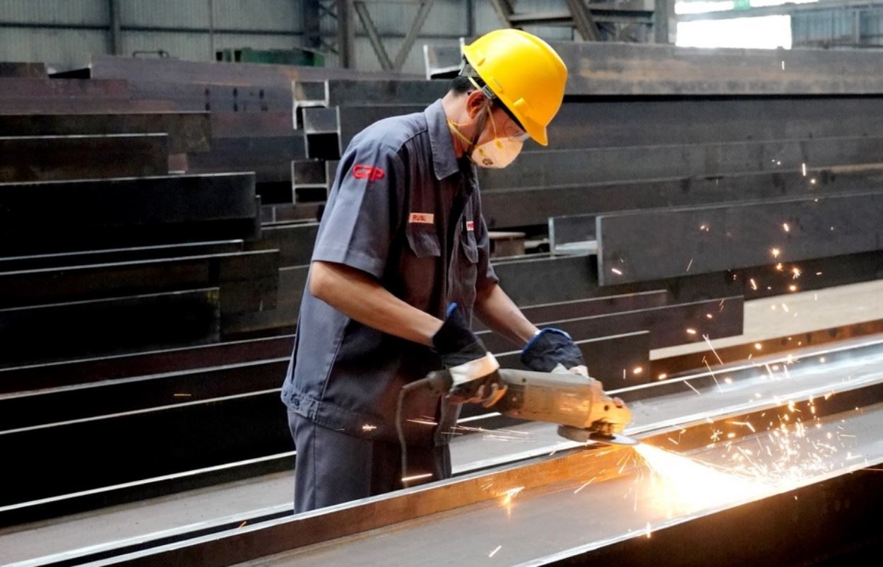 Indonesia ranks 4th among the world's largest iron and steel exporters