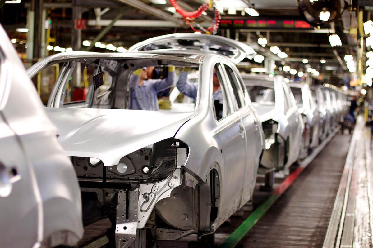 Russian auto production surges in first half of 2024