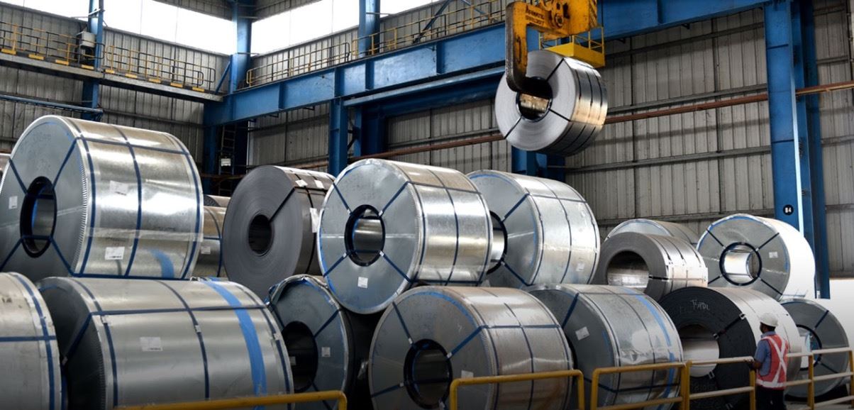 Steel prices in Pakistan fall by 45,000 rupees per ton