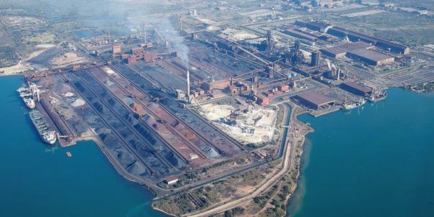 ArcelorMittal, Fos-sur-Mer tesisinde karbon emisyonlarını azaltmak için elektrikli fırınlara geçiyor