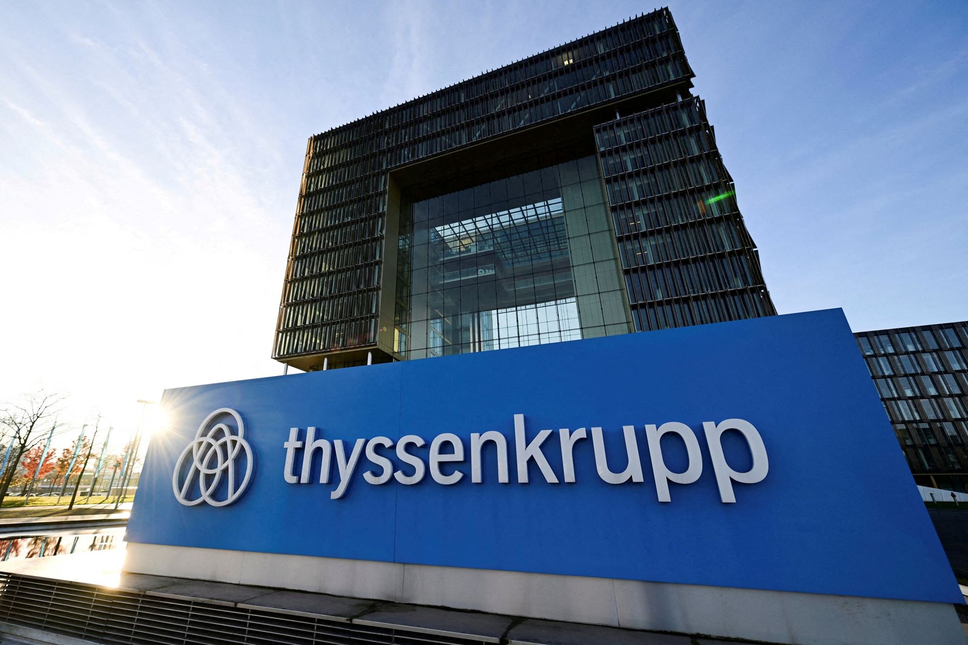 Thyssenkrupp calls for quick solution to steel crisis