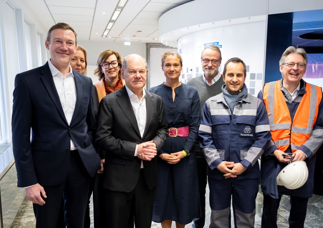 Olaf Scholz emphasizes green steel in Thyssenkrupp visit