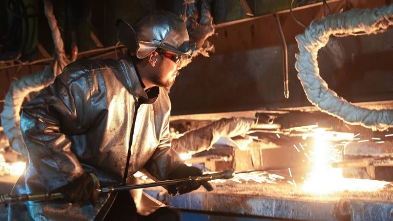 Qarmet increased production of pig iron and steel