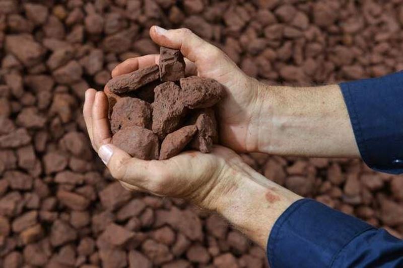 Iron ore prices rise more than 3.5% to exceed $100 per ton