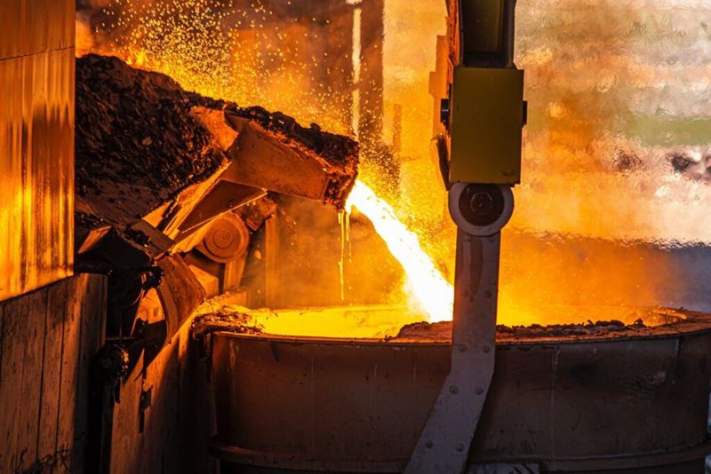 Ukrainian metallurgists cut steel output