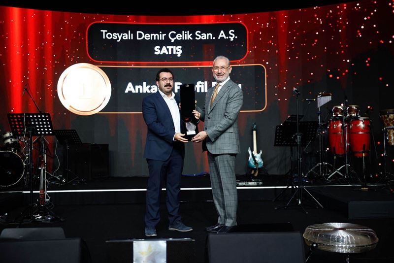 Ankara Profil Boru, Tosyalı Demir Çelik Satış Birinciliği Ödülünü kazandı