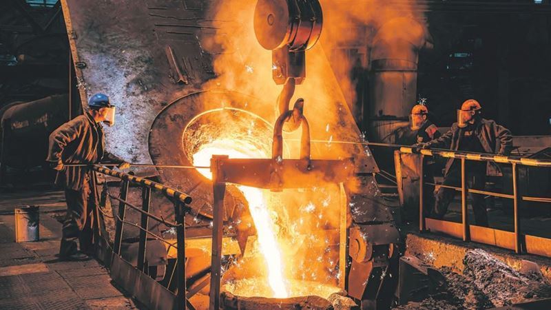 China takes new steps to reduce steel production