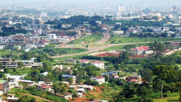 Kamerun’a 10 Bin Konut