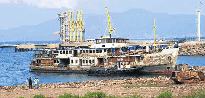 Gemi söküm hurda fiyatları bir miktar daha geriledi