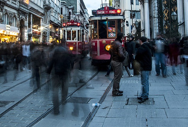 Türkiye Nüfusu 76,7 Milyon Kişi