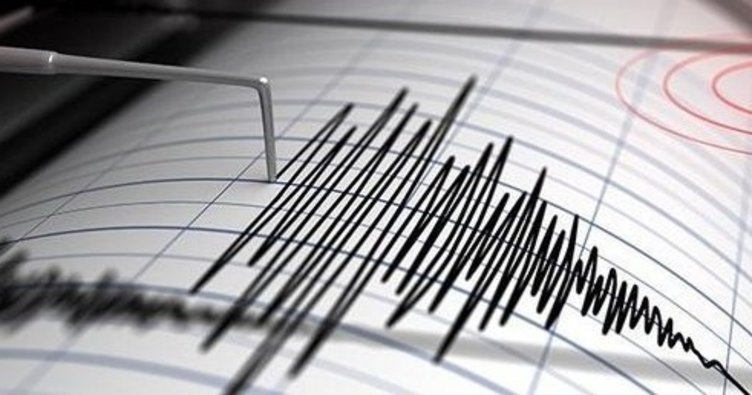 İzmir'de yine deprem!