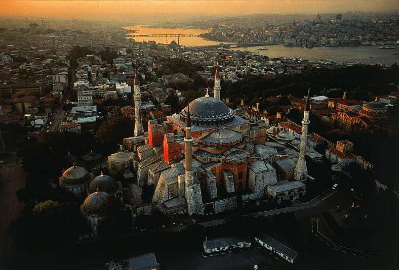 En Güzel 10 Binanın Biri Türkiye’de