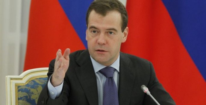 Medvedev: Ortak Projeleri Sona Erdirebilir