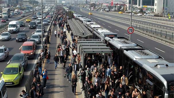 İstanbul'da 15 ve 16 Temmuz'da Toplu Ulaşım Ücretsiz