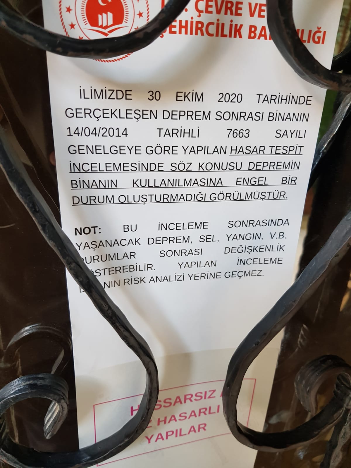 İzmir'de hasarsız binalara Bakanlık'tan "vize"