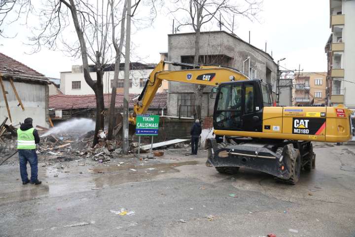 Demiryolu Altı Bursa Büyükşehir´le Dönüşüyor