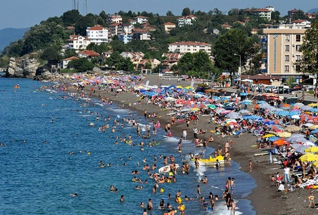 Antalya'ya 10 Ayda 11,1 Milyon Yabancı Turist Geldi