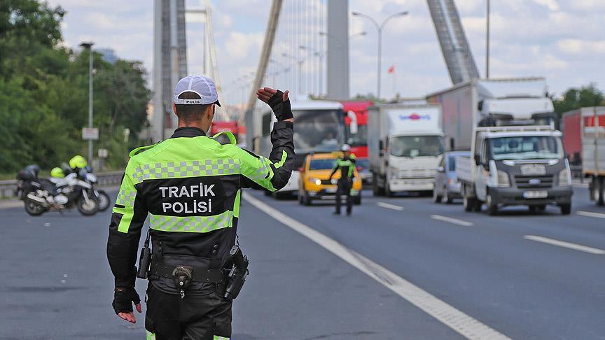 İstanbul'da Yarın Bazı Yollar Trafiğe Kapatılacak