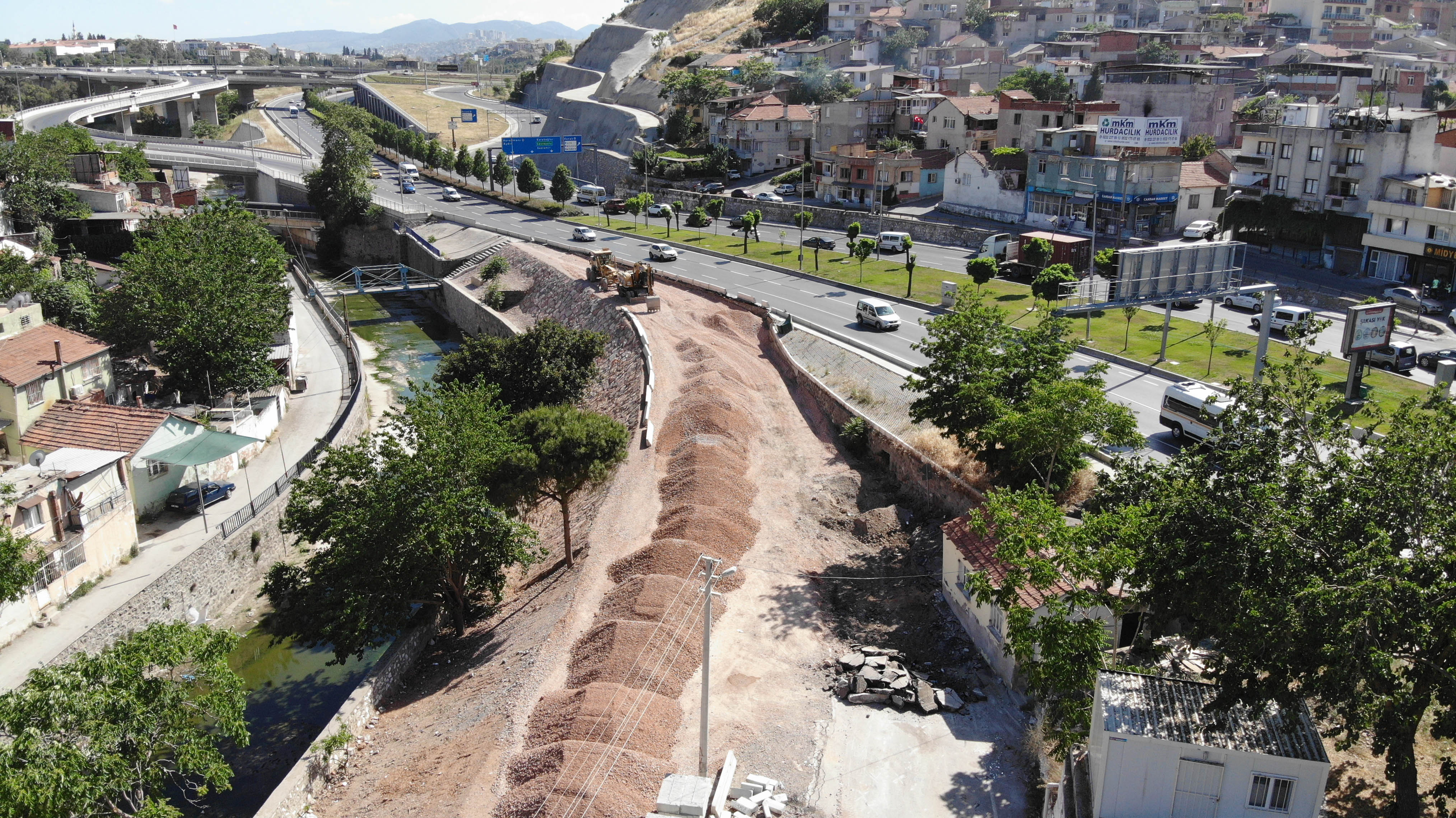 Büyükşehir’den İzmir Trafiğine Altın Dokunuşlar